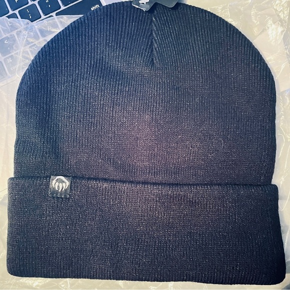 Wolverine Acrylic Rib Knit Watch Hat Black - Picture 3 of 4